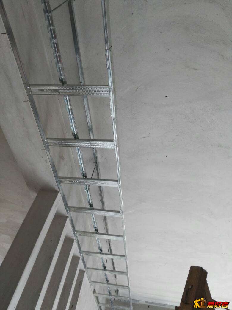 195014vezdu9jjfflzefpa.jpg