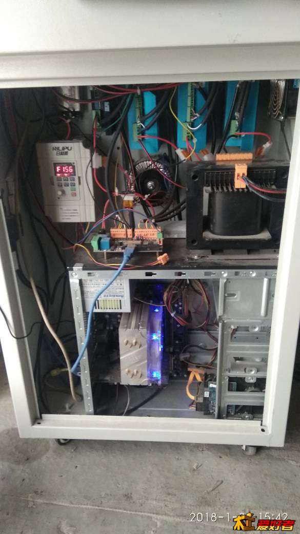 082618rgb7xqqv57eiu025.jpg