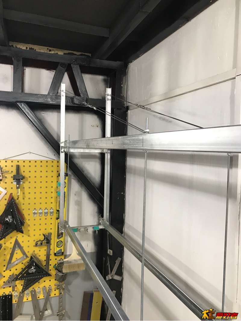 212505pe11g4bvgan417k4.jpg