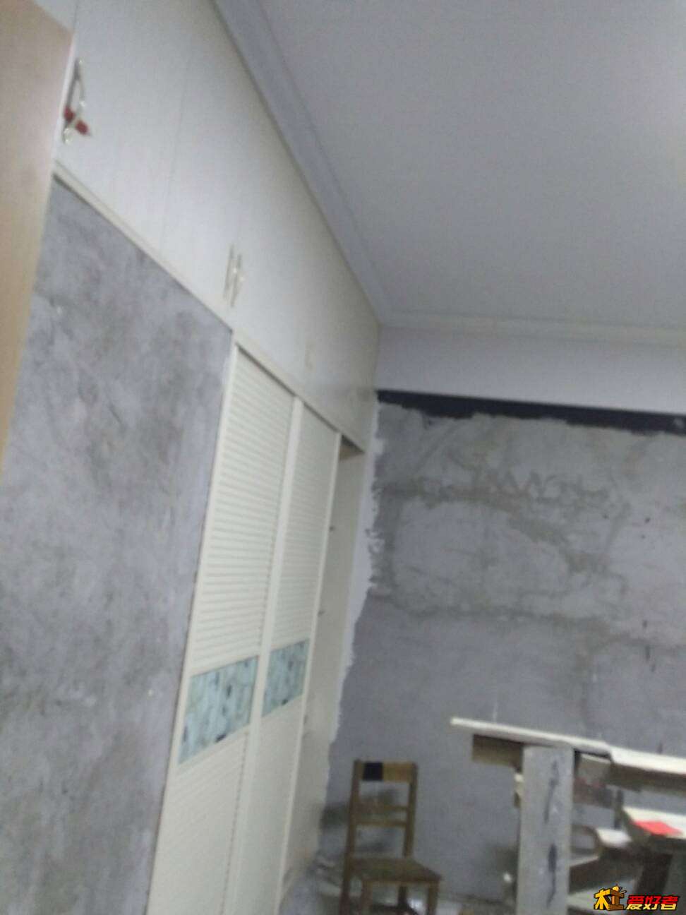 000906o222cnbp2502czrc.jpg