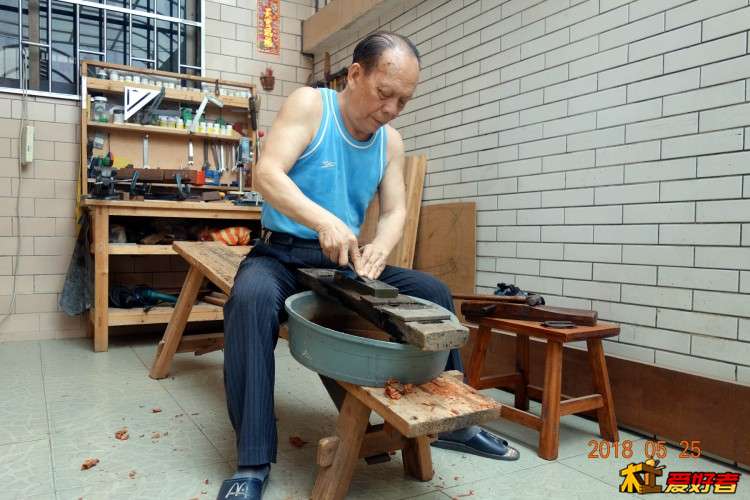 磨3.JPG