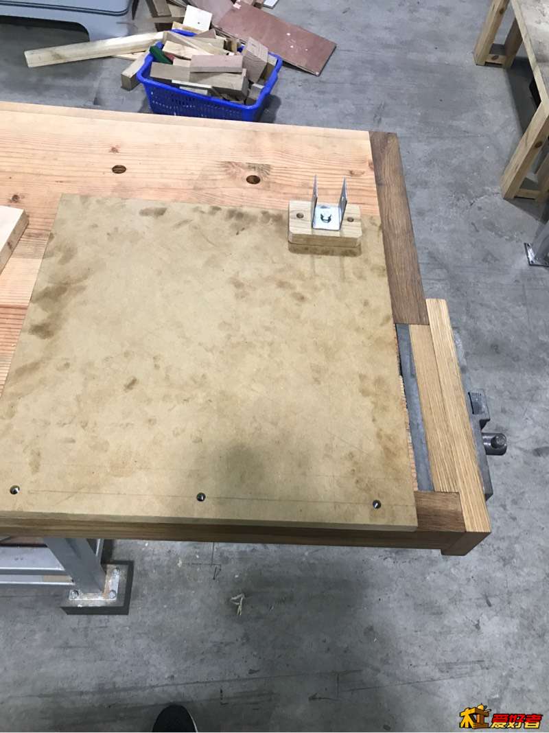 224935zwr979x25jz3k89k.jpg