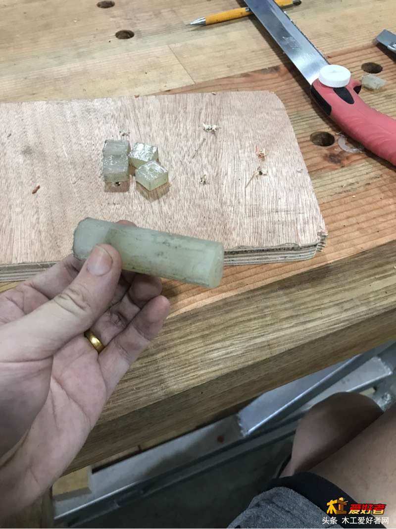 143227lrcmcdjz09sc7cmm.jpg