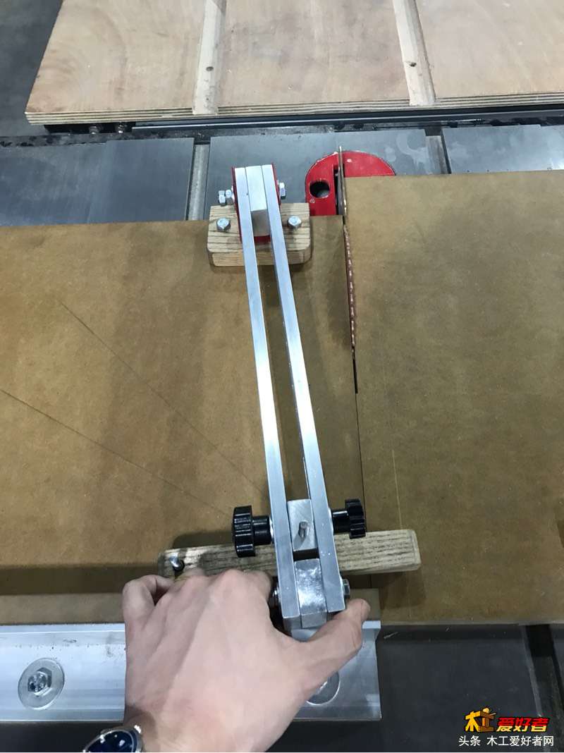 133600jy4kys53buythkt0.jpg