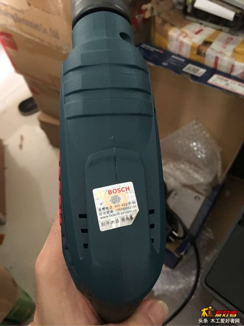 182300ufse4uaiucctkf29.jpg