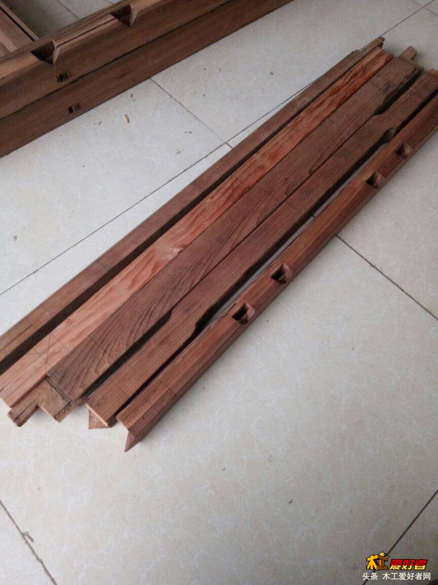 231853v2oqm1u82olc0vou.jpg
