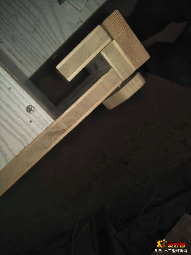 130126yquolporq181ah8q.jpg