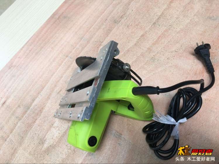 KX}IG)ANB}%6L82B`{TO$X6.jpg