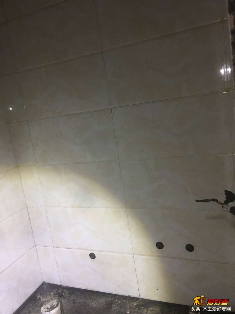 152446udke700yx0r0zujk.jpg