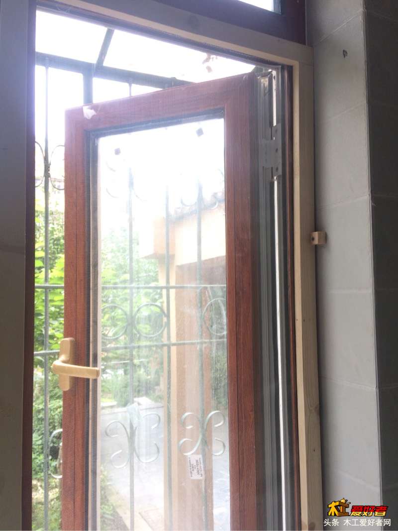 181417pxd1mmsxiic7ssib.jpg
