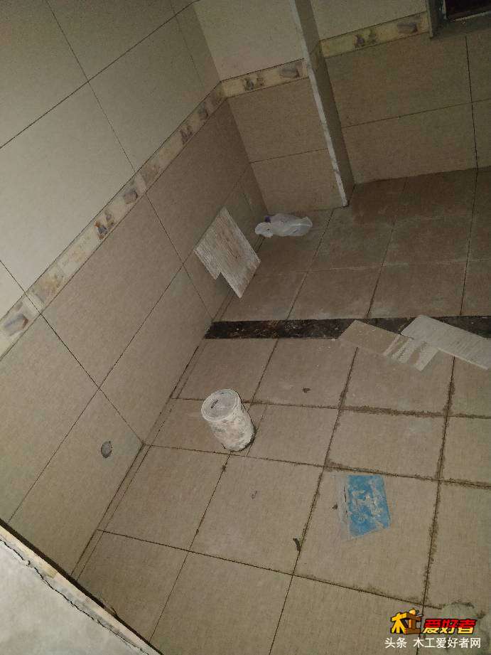 145200l2h25q0d2u2ji2d0.jpg