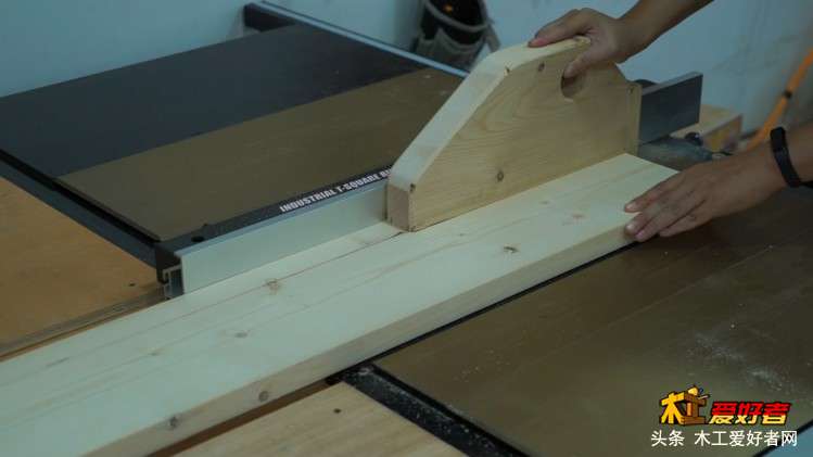 晖木工坊002期-电脑桌 (3).JPG