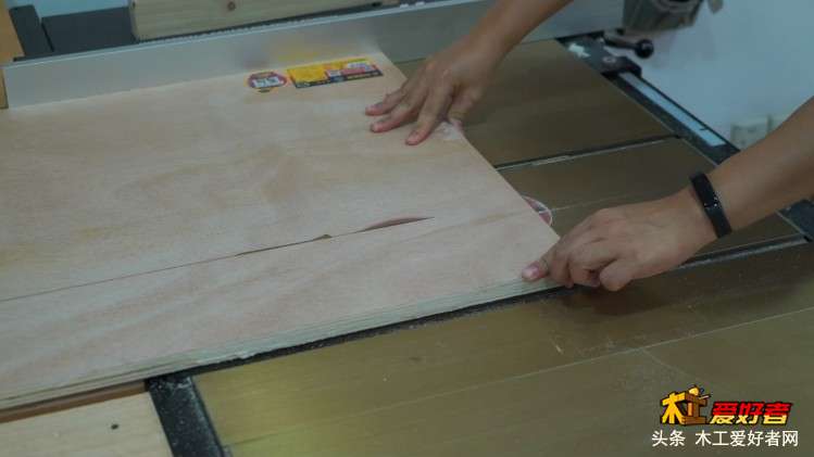 晖木工坊002期-电脑桌 (5).JPG