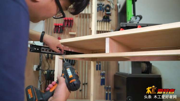 晖木工坊002期-电脑桌 (41).JPG