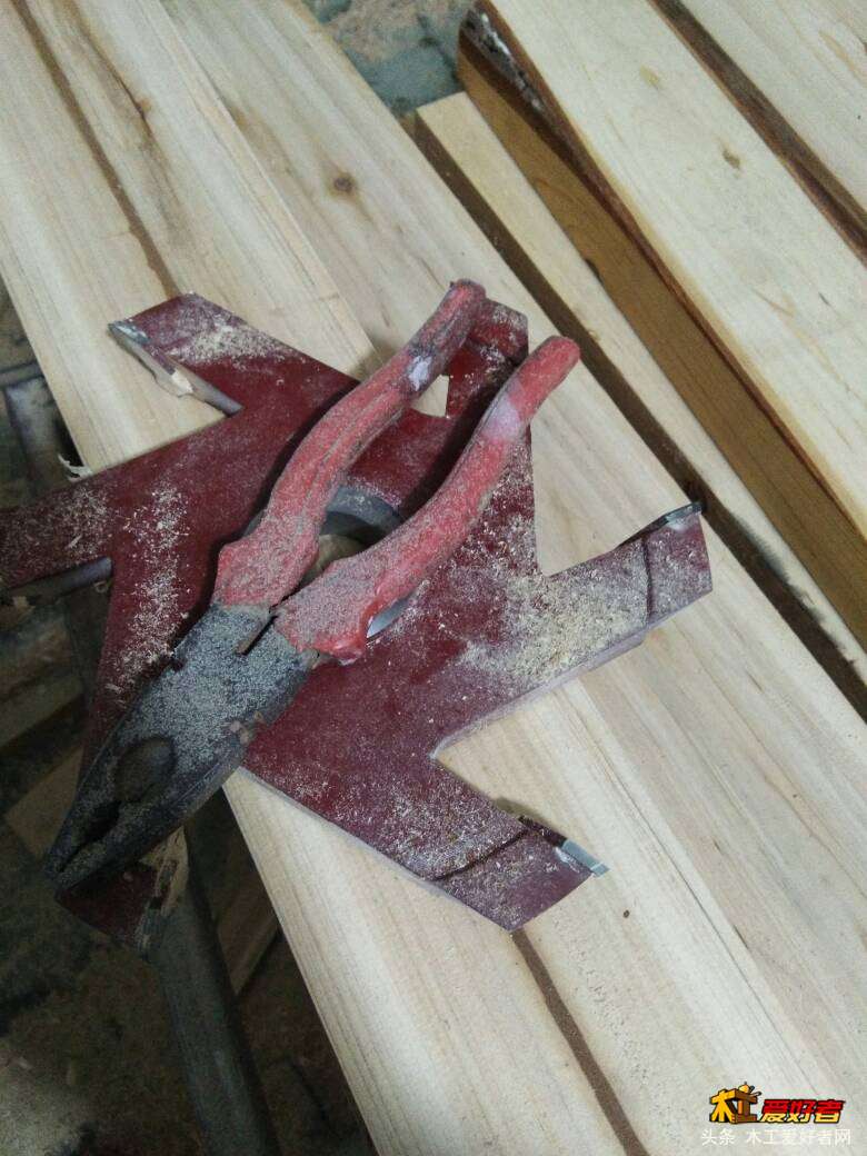 150335fr2vk29lvt9z41cr.jpg