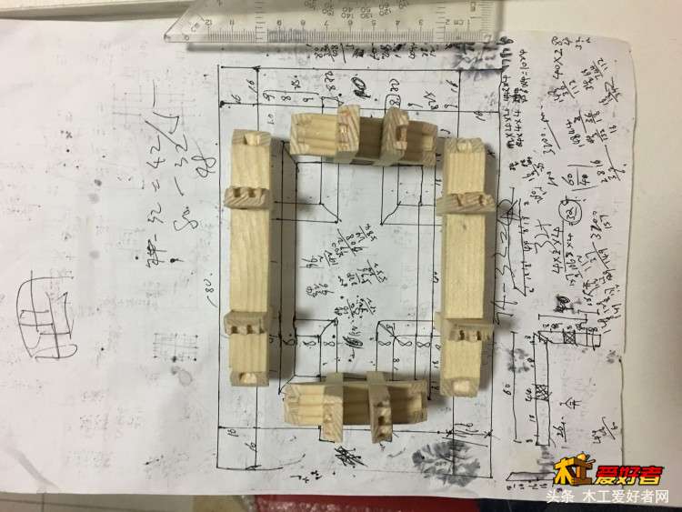 看看榫卯结构，不断改进和加榫卯，