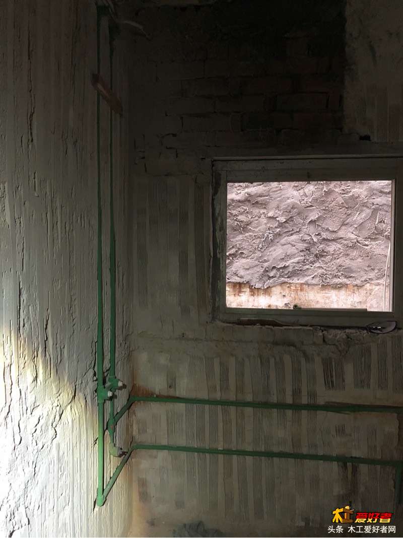100208mnmlii5wxei32zyw.jpg