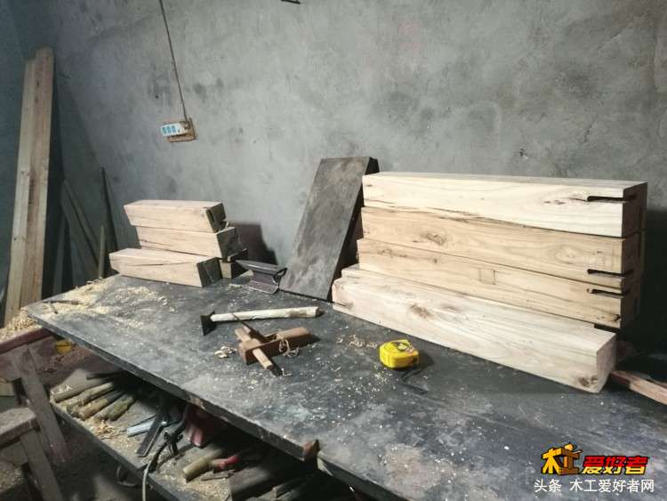 铁翰堂木工桌制作流程图（1桌腿及组装）(1).jpg