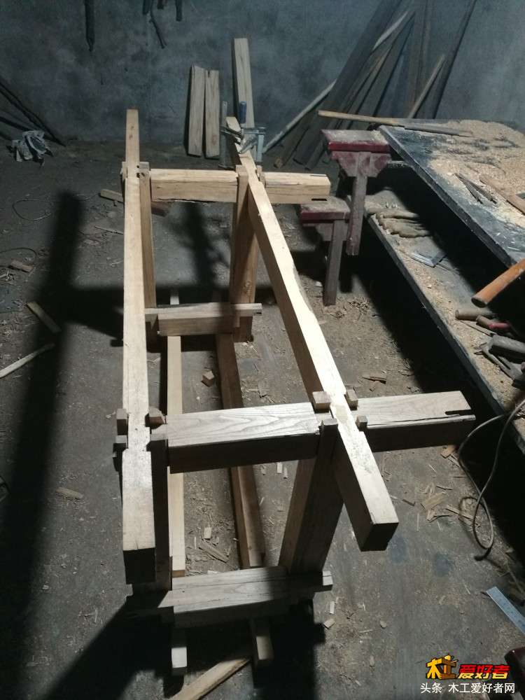 铁翰堂木工桌制作流程图（1桌腿及组装）(3).jpg