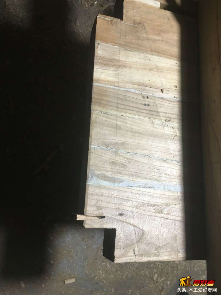 铁翰堂木工桌制作流程图(3封边处理） (3).JPG