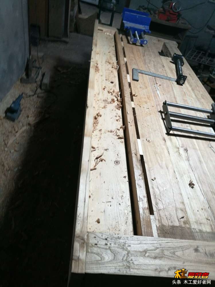 铁翰堂木工桌制作流程图(5夹具安装1-尾钳) (1).jpg
