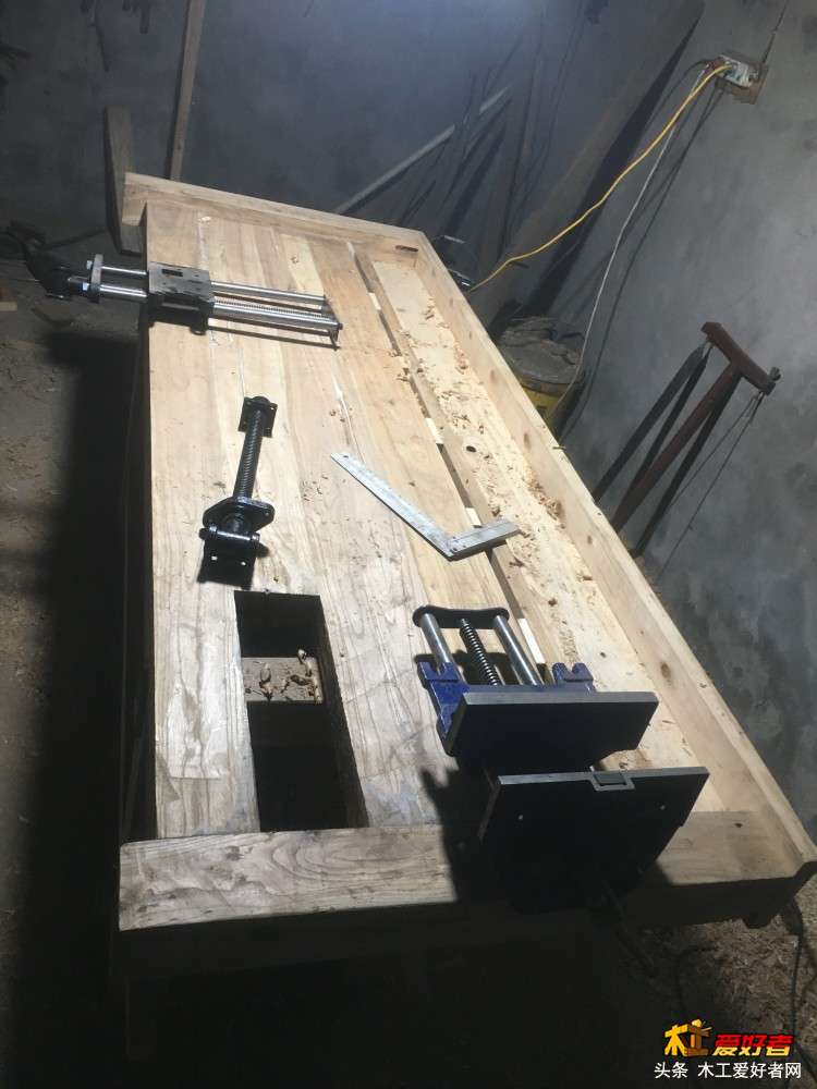 铁翰堂木工桌制作流程图(5夹具安装1-尾钳) (2).JPG