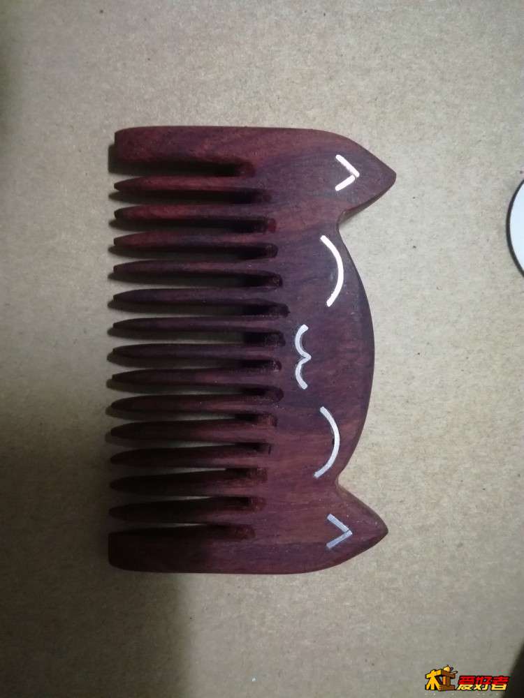山寨的第一个简单作品...