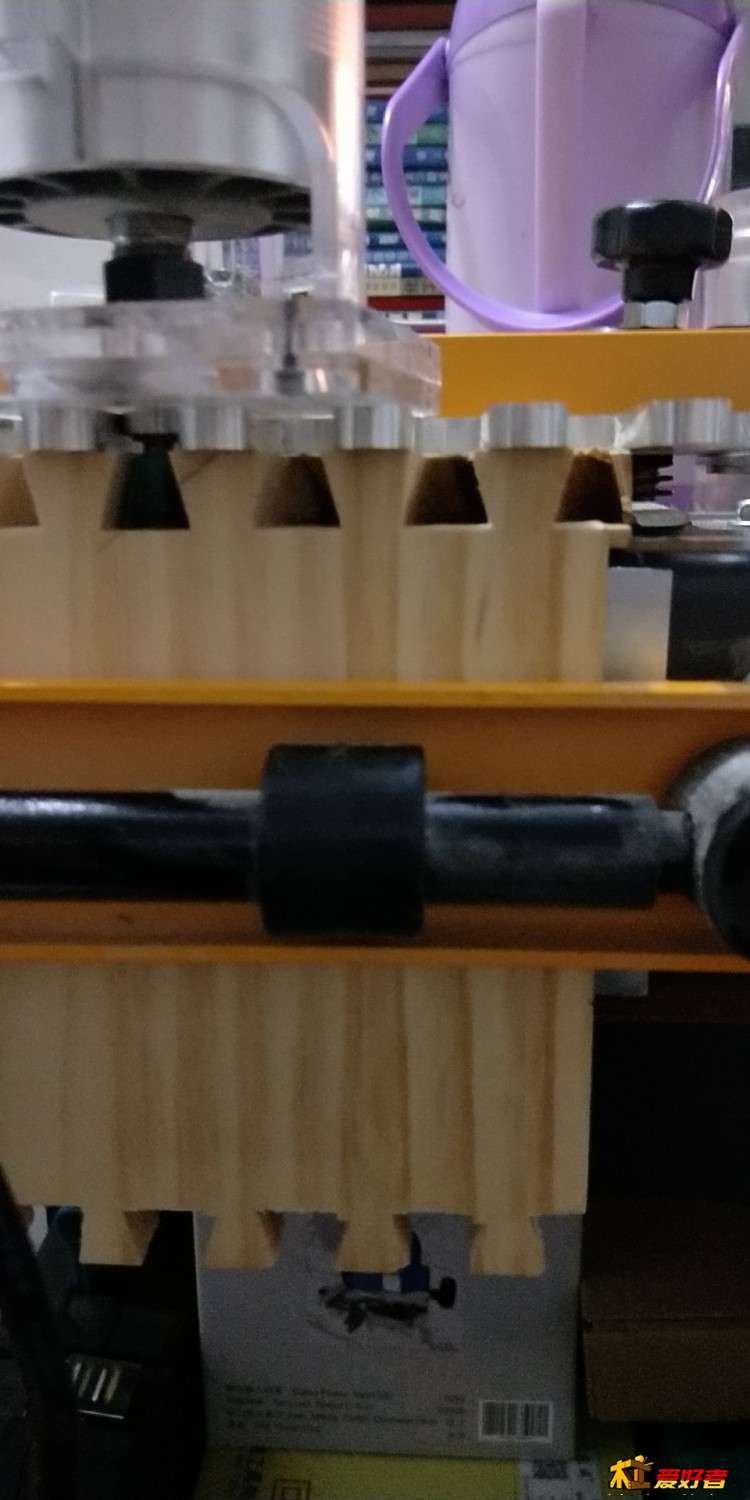 1271293012.jpg