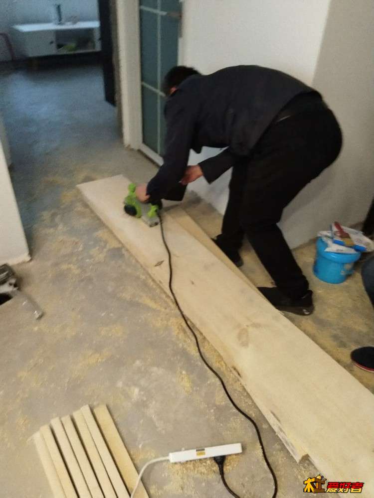 1210858848.jpg