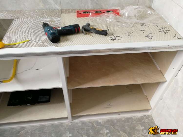云石胶黏贴边角