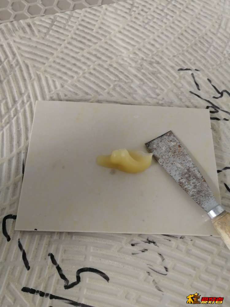 云石胶黏贴边角