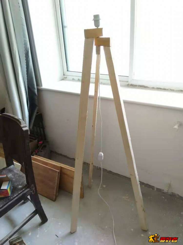 2099896466.jpg
