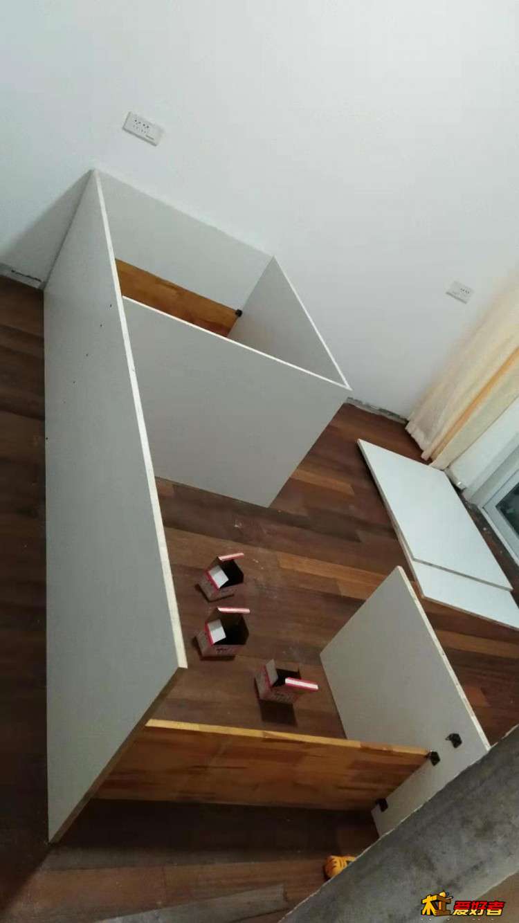 832800001.jpg
