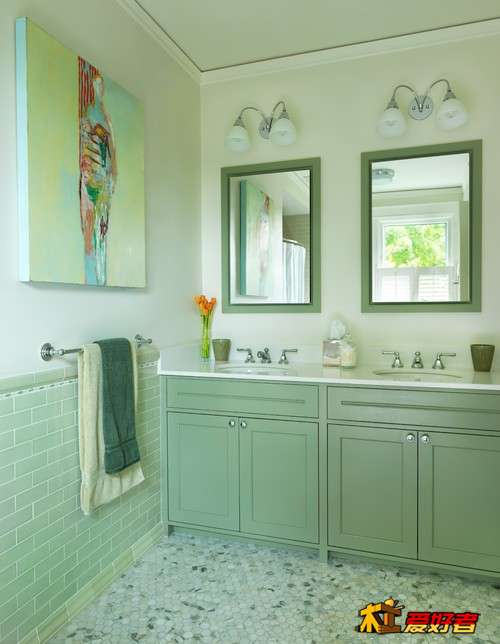 traditional-bathroom.jpg