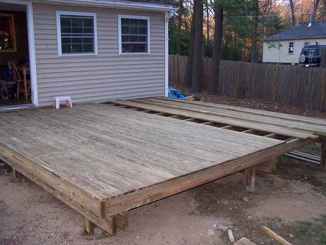 buillding deck 123.jpg