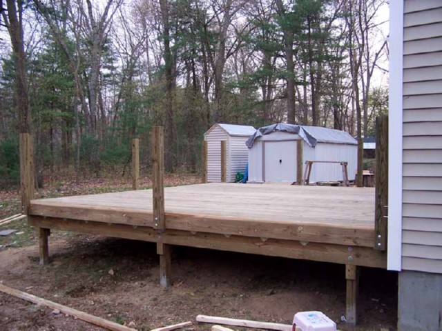 buillding deck 171.JPG