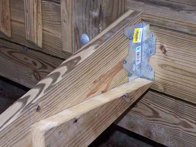 buillding deck 221.jpg