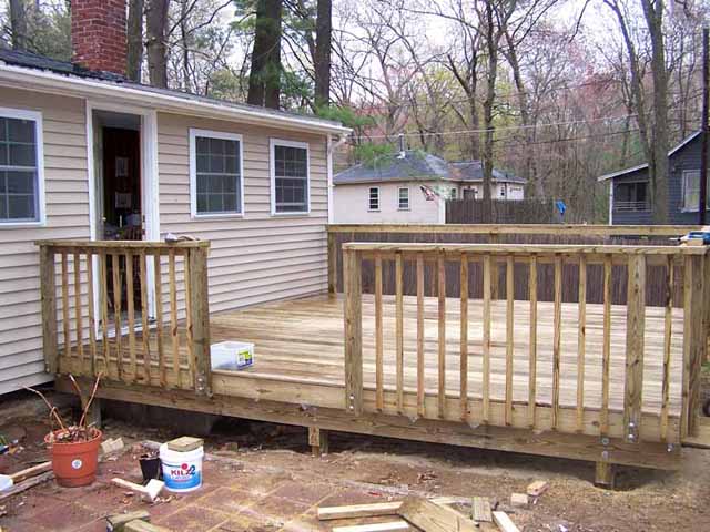 buillding deck 208.jpg