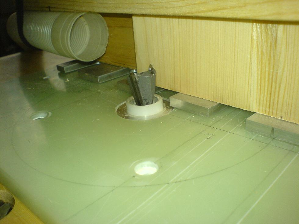 through dovetail jig06.JPG