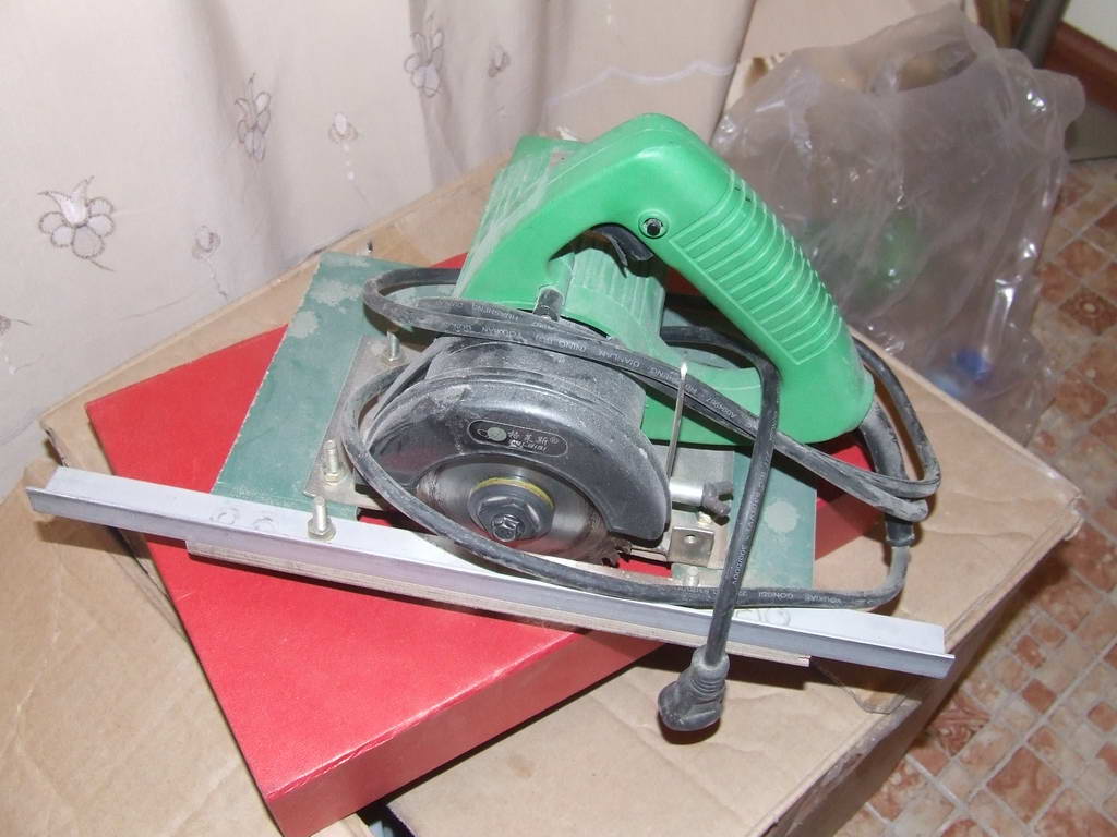 功劳巨大的云石机