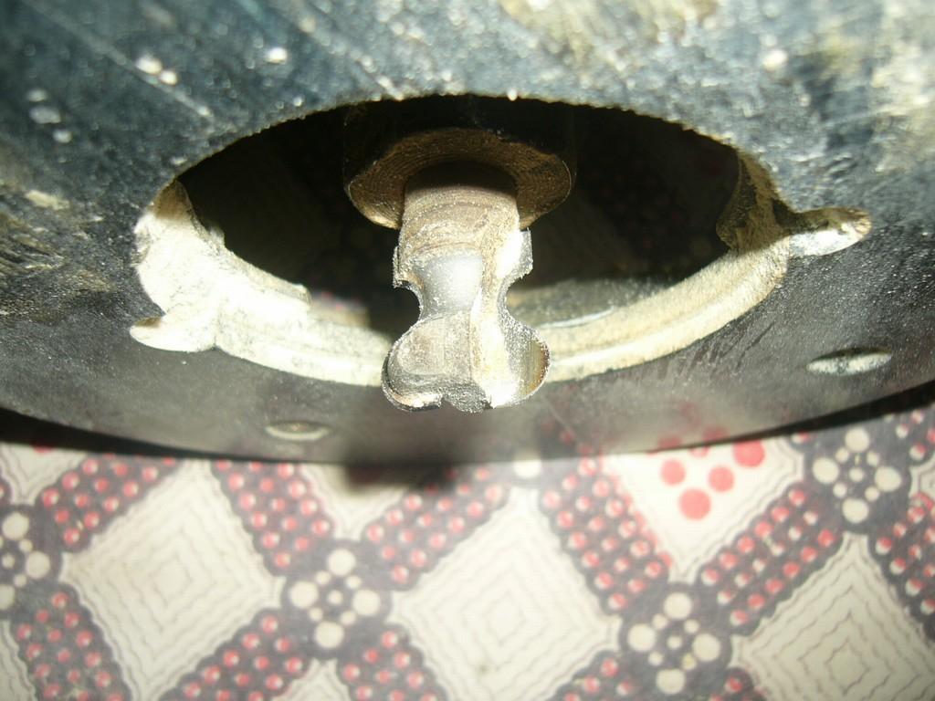 装刀的过程就免了,看刀的形状