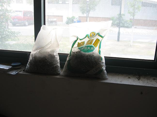 一楼仓库里面也有