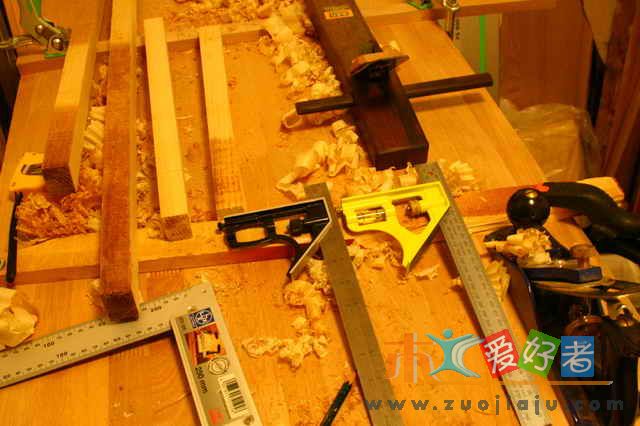 用两把尺子控制高和宽
