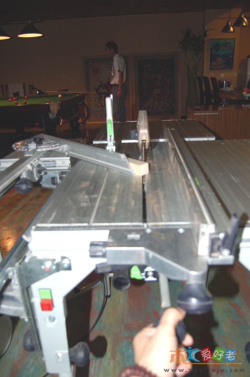 20080927_feea058519c5c4624d3aGyPB7hidtJCr.jpg