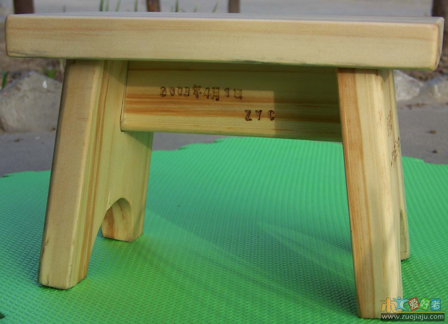 20090315萱萱的板凳0831.JPG