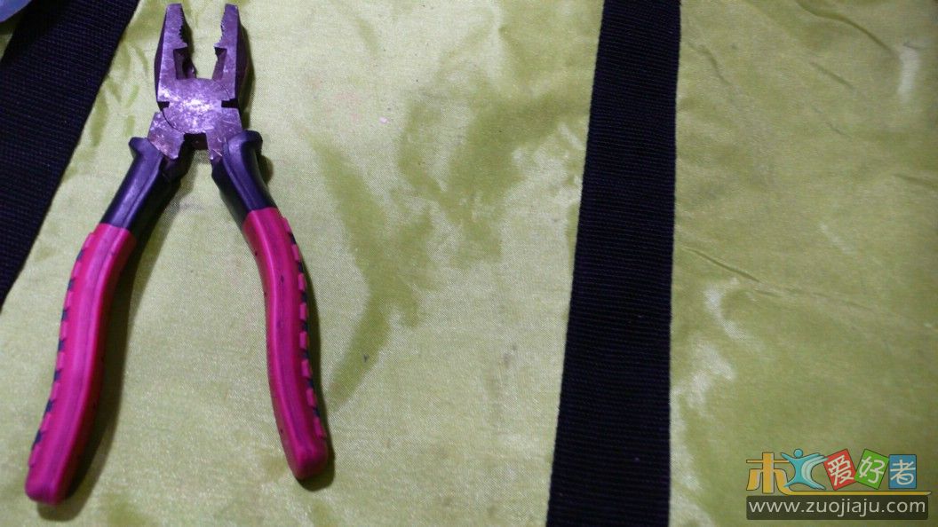 toolshow沪工老虎钳.jpg