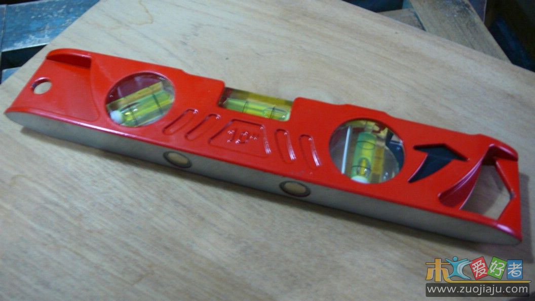 toolshowlux以色列产水平尺2.jpg