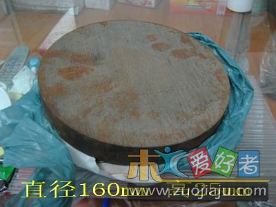 铁饼_侧面.jpg