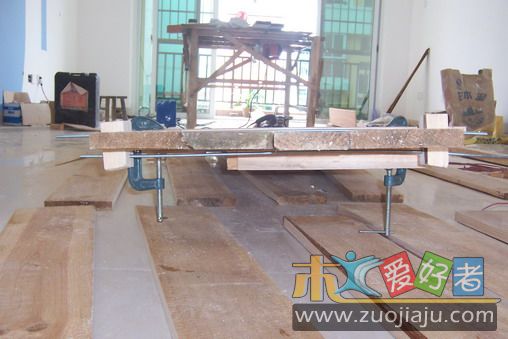 100_7682_缩小大小.JPG