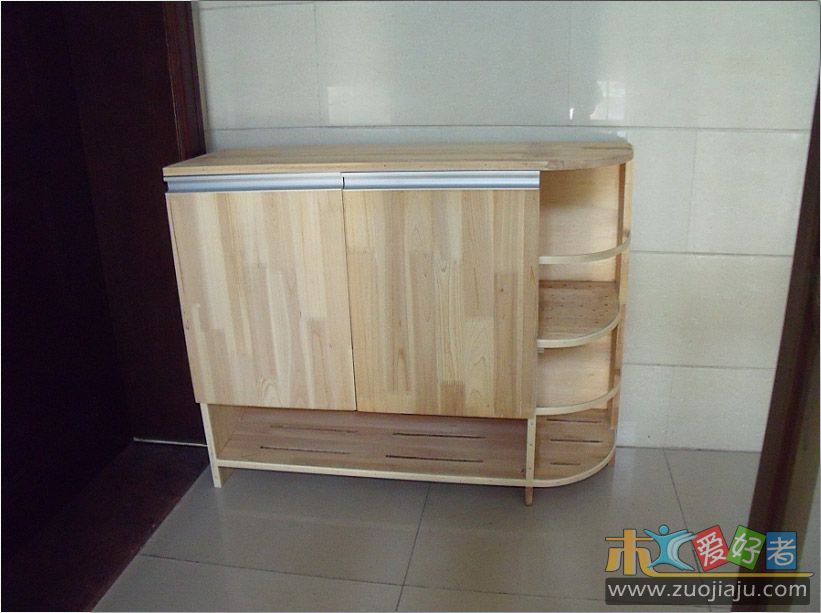 门外鞋柜近照.jpg